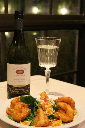 Seafarer Restaurant - Palm Beach Accommodation 2