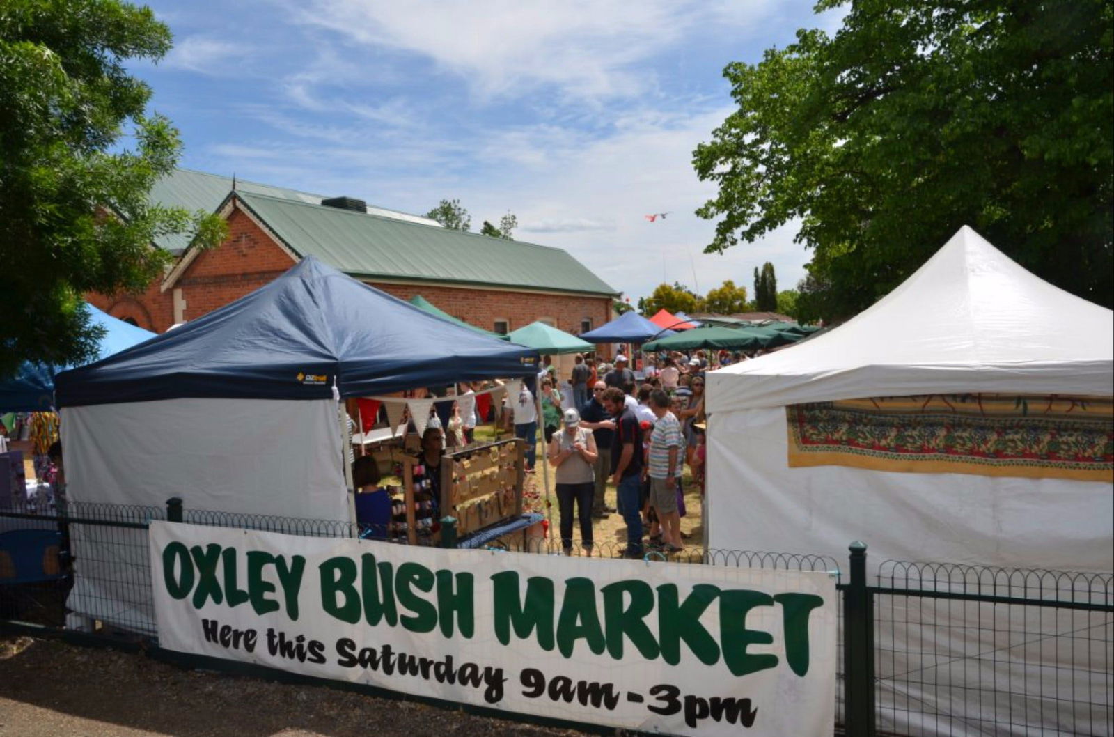 Oxley VIC Palm Beach Accommodation