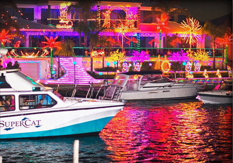 Christmas Lights Cruise - Palm Beach Accommodation 1