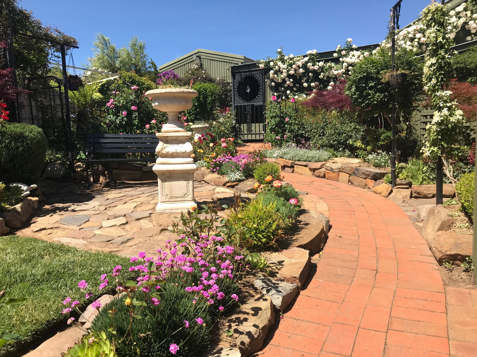 Pejar ACT Palm Beach Accommodation