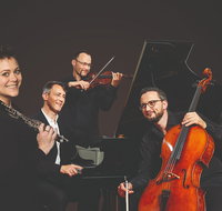 Eggner Trio  Diana Doherty - Palm Beach Accommodation