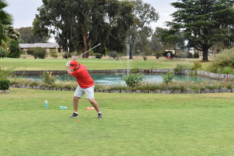 Howlong Golden Shoe Nine Hole Golf Tournament - Palm Beach Accommodation 2