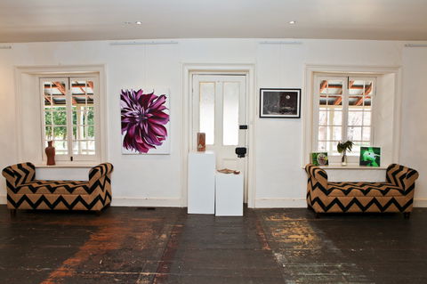 Raglan Art Award Exhibition - Palm Beach Accommodation 1