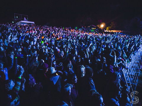 Snowtunes Music Festival - Palm Beach Accommodation 0