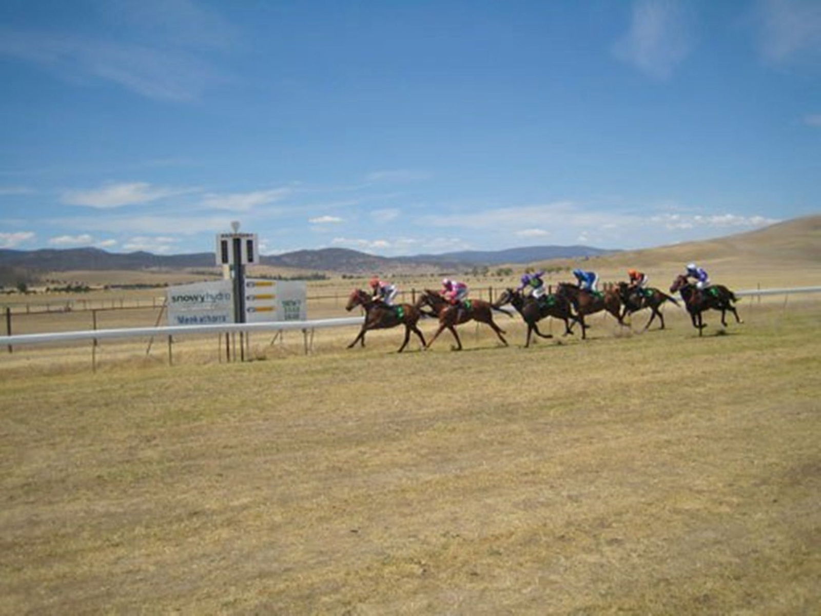 Old Adaminaby NSW Palm Beach Accommodation