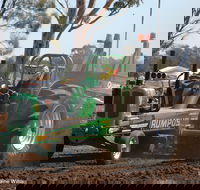 Barmedman Twilight Modified Tractor Pull - Palm Beach Accommodation