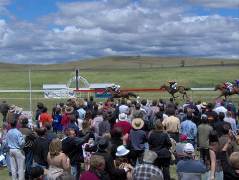 Cooma Sundowners Cup - Palm Beach Accommodation 1