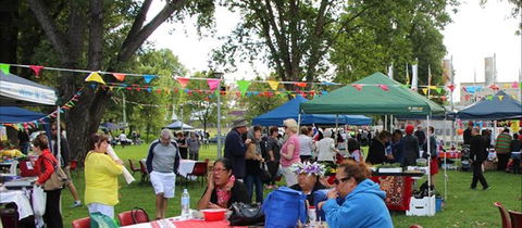 Cooma Rotary Markets - Palm Beach Accommodation 1