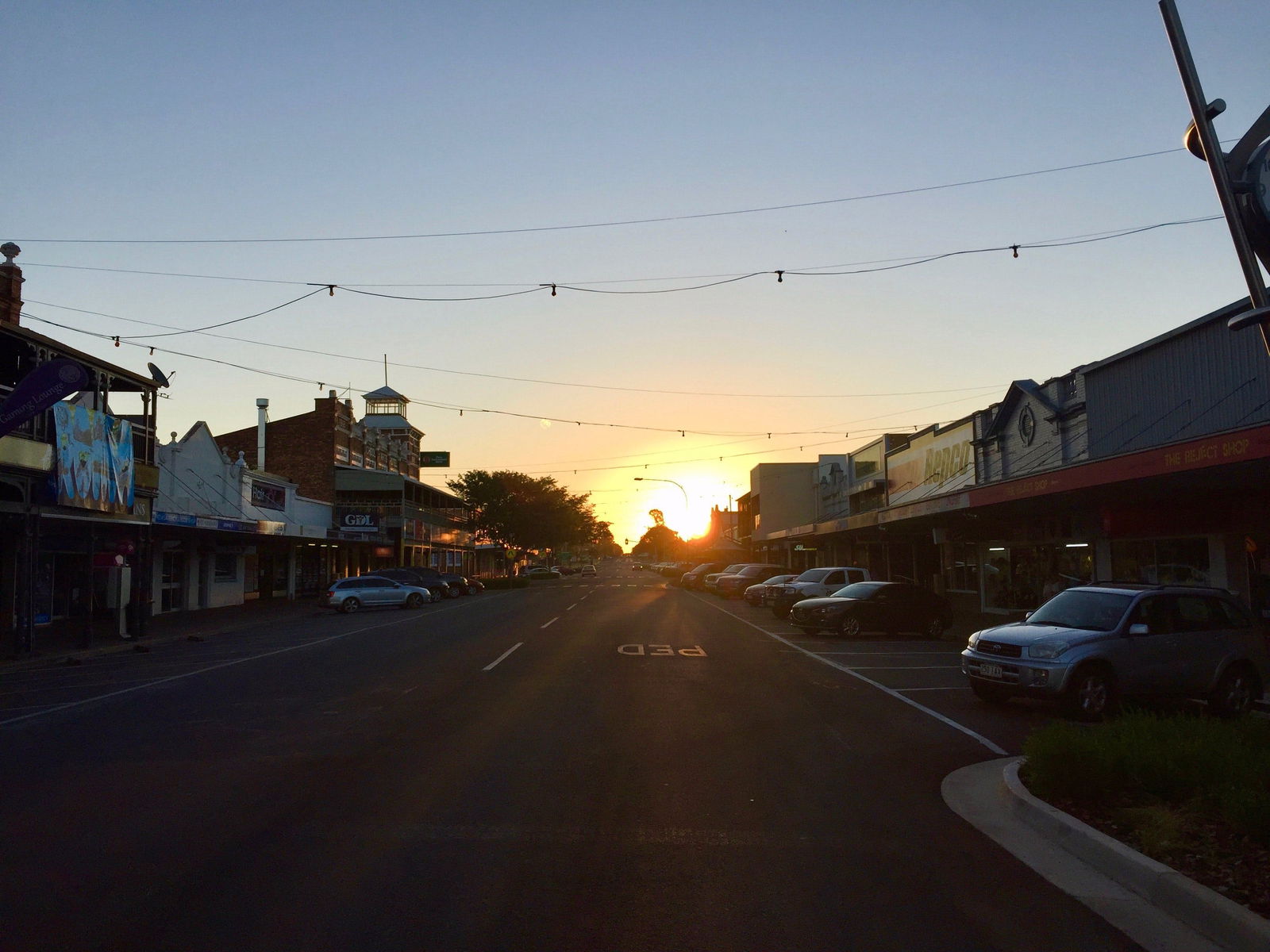 Roma QLD Palm Beach Accommodation