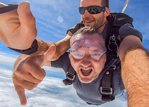 Skydive Cobar - Palm Beach Accommodation 0