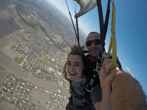 Skydive Cobar - Palm Beach Accommodation 1