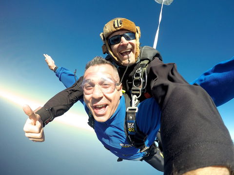 Skydive Cobar - Palm Beach Accommodation 2