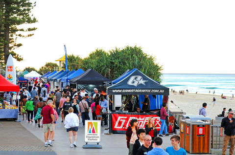 Surfers Paradise Beachfront Markets - Palm Beach Accommodation 1