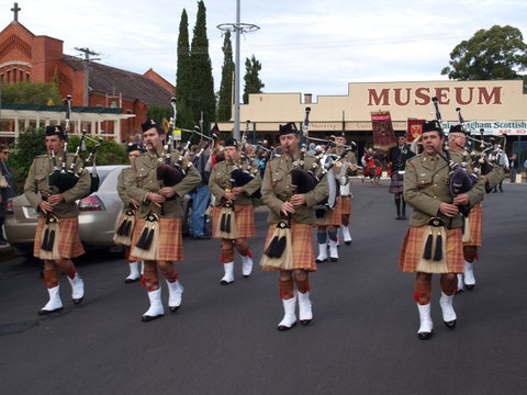 Bonnie Wingham Scottish Festival - Palm Beach Accommodation 1