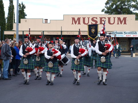 Bonnie Wingham Scottish Festival - Palm Beach Accommodation 2