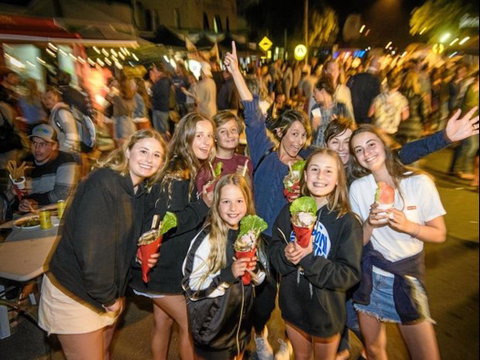 Eat Street Yamba - Palm Beach Accommodation 1