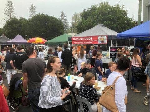 Eat Street Yamba - Palm Beach Accommodation 2