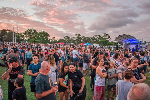 Food N Groove Fridays - Palm Beach Accommodation 1