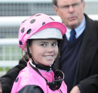 Moruya Cup - Palm Beach Accommodation