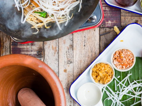 Thai Masterclass - Pad Thai - Palm Beach Accommodation 0