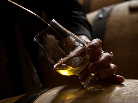 Tasmanian Whisky Week - Palm Beach Accommodation 0