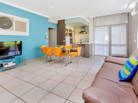 Korora Bay Village Resort - Palm Beach Accommodation 5