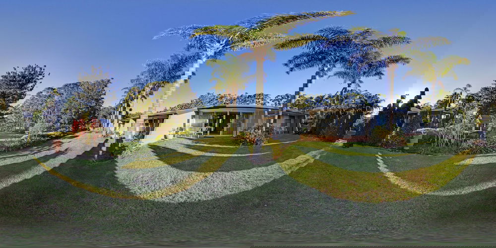 Palm Beach Accommodation