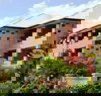 Kacys Bargara Beach Motel - Palm Beach Accommodation