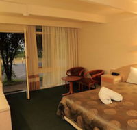 Absolute Lakes Entrance - Palm Beach Accommodation