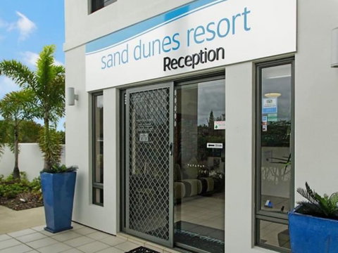 Sand Dunes Resort - Palm Beach Accommodation 4