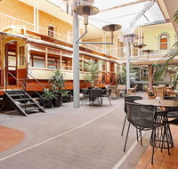 Quality Hotel Dickson - Palm Beach Accommodation