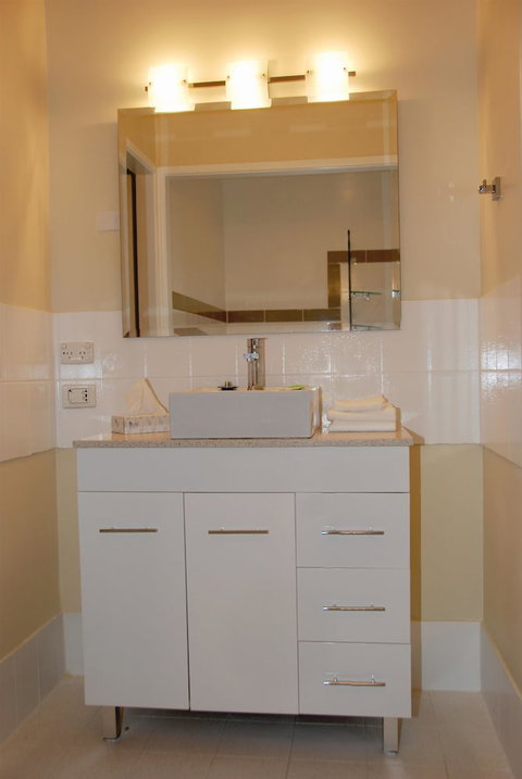 Best Western The Henry Parkes Tenterfield - Palm Beach Accommodation 6