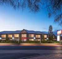 Bellevue on the Lakes - Palm Beach Accommodation