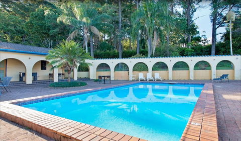The Big Windmill - Palm Beach Accommodation 6