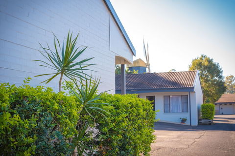 The Big Windmill - Palm Beach Accommodation 3