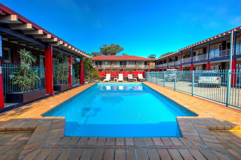 Best Western Zebra Motel - Palm Beach Accommodation 3