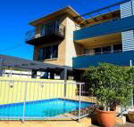 Caribbean Motel - Palm Beach Accommodation