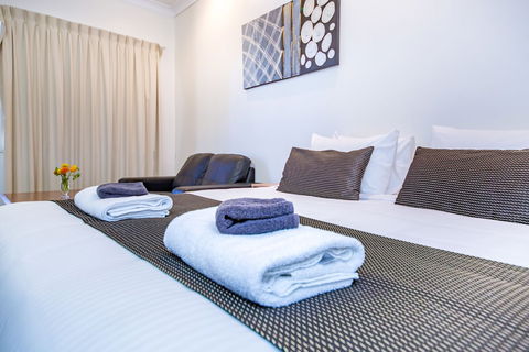 Ascot Lodge Motor Inn Kingaroy - Palm Beach Accommodation 5