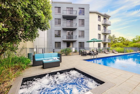 Oaks Sydney North Ryde Suites - Palm Beach Accommodation 1