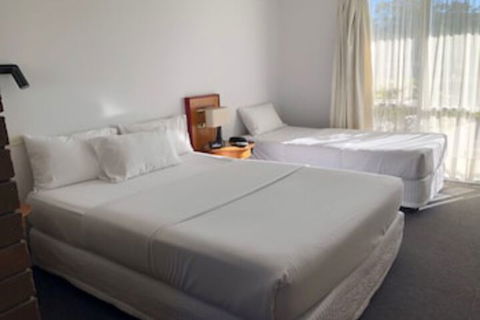 Matador Motor Inn - Palm Beach Accommodation 0