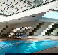 Grand Hotel Melbourne - Palm Beach Accommodation