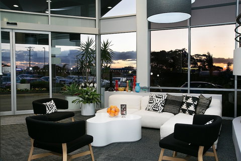 Best Western Plus Apollo International Hotel - Palm Beach Accommodation 5