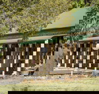 Overlander Homestead Motel - Palm Beach Accommodation