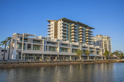 M1 Resort Maroochydore - Palm Beach Accommodation 0