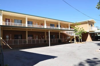Townview Motel - Palm Beach Accommodation 1