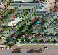 Palms City Resort - Palm Beach Accommodation