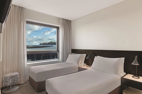 Adina Apartment Hotel Perth - Palm Beach Accommodation 6