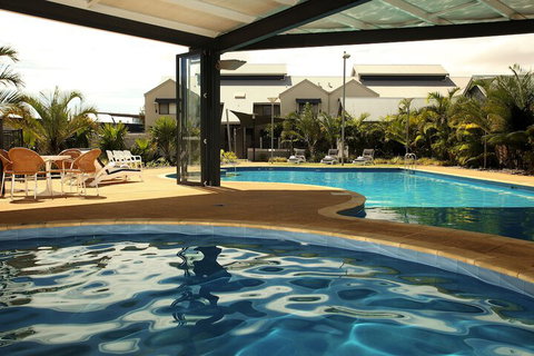 Mantra Geraldton - Palm Beach Accommodation 4