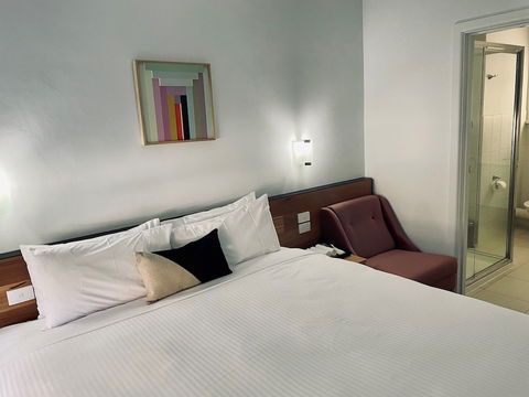 Apartments Of South Yarra - Palm Beach Accommodation 6