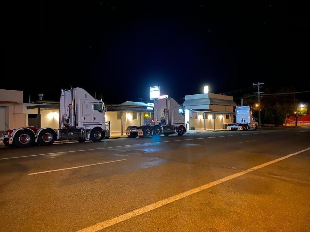 Palm Beach Accommodation